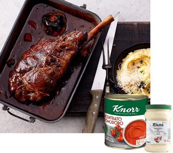 GESCHMORTE LAMMKEULE MIT GERÄUCHERTER POLENTA