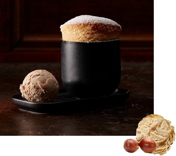 KÜRBISSOUFFLÉ MIT VANILLE-SAFRANSAUCE UND MARONIEIS