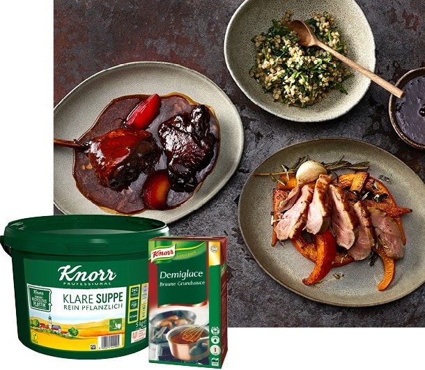 ENTE IN ZWETSCHGENSAUCE UND SOUS-VIDE GEGARTE ENTENBRUST MIT PUSCHLAVER BUCHWEIZEN UND KÜRBIS