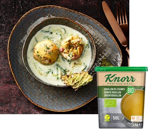 SPECKKNÖDEL MIT WIRZCREME