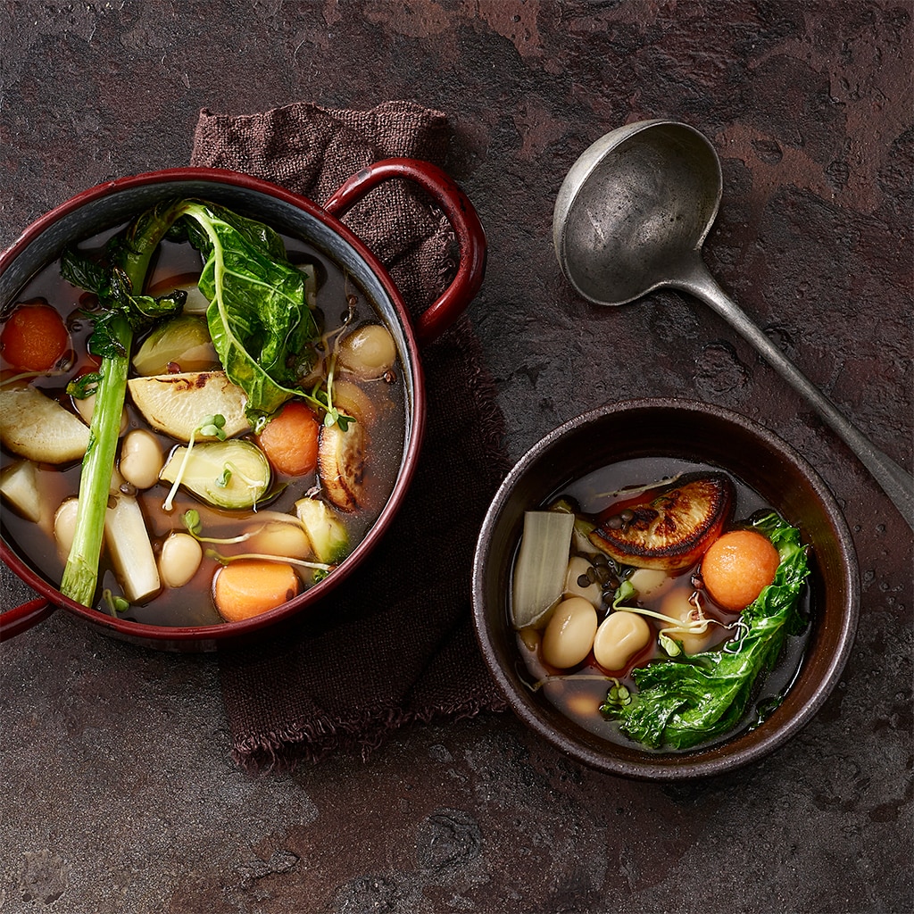 Winterlicher Gemüseeintopf mit Speckwürfel