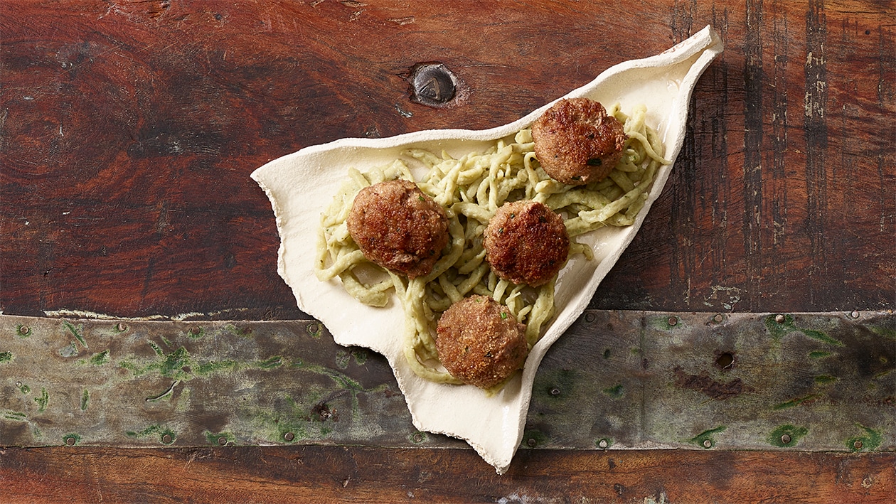 Bärlauchspätzle mit faschierten Bällchen – Rezepte