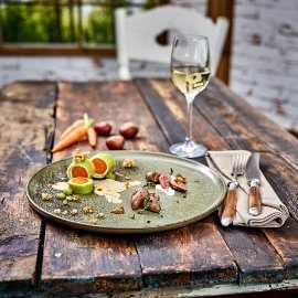 Karotte, Lauch, Senfsauce, Buchweizen, Petersilienasche, Hühnerherzen