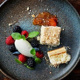 Kokosnuss Short Cake mit Aprikosengelee