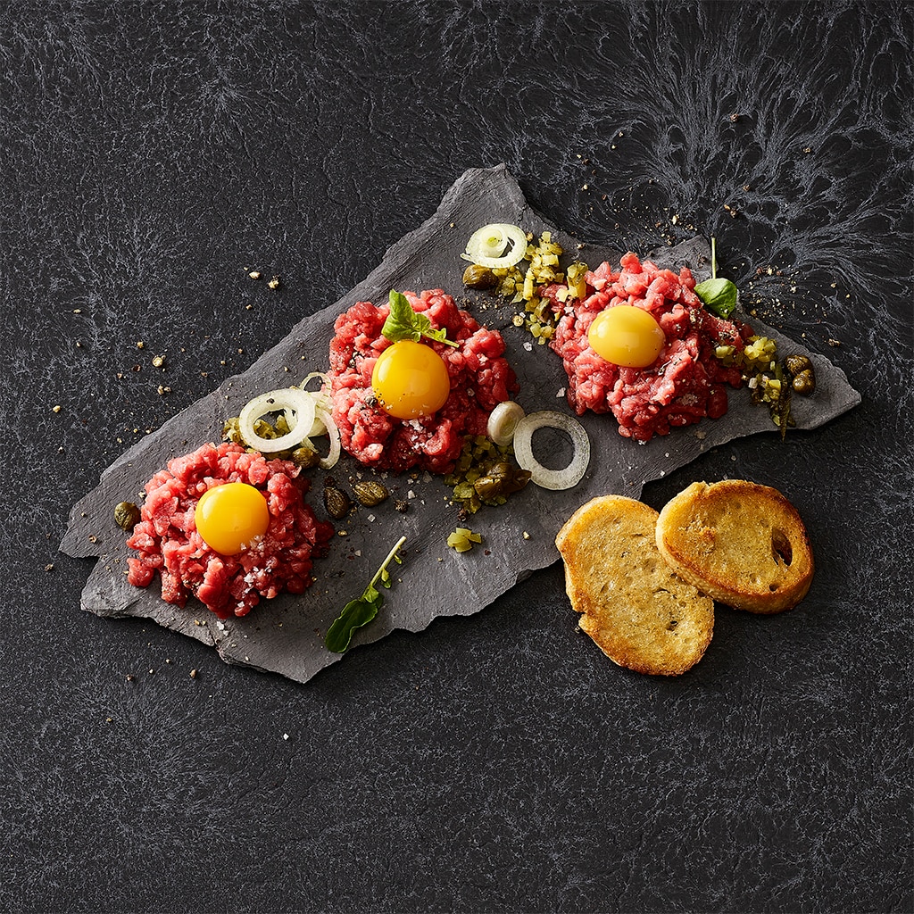 Rindstatar mit Butterbaguette