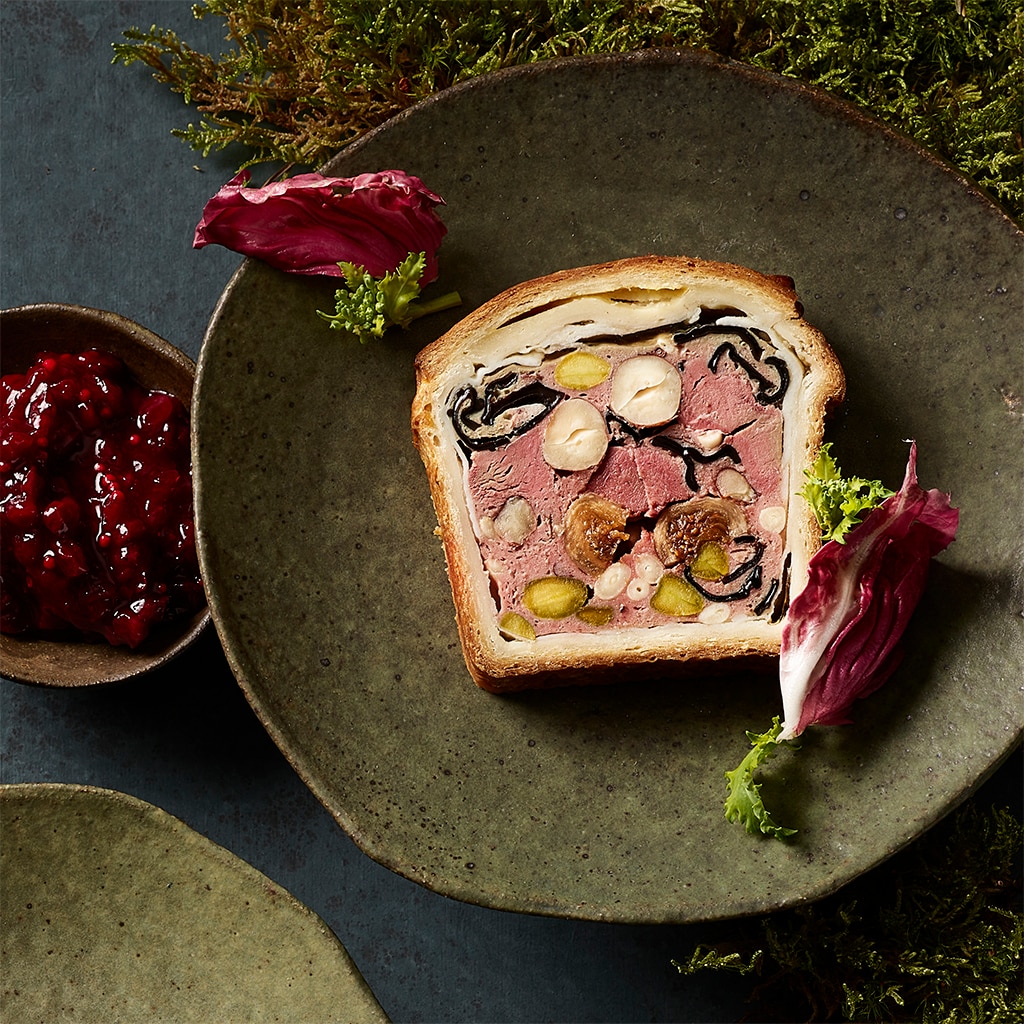 Wildpastete mit Preiselbeer-Chutney