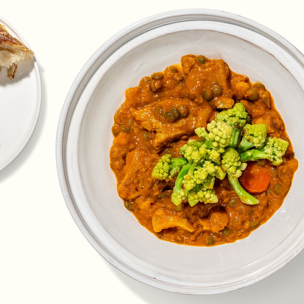 Linsen Dal mit gebratenem jungem Romanesco und Walnuss Ciabatta