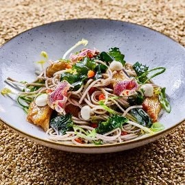 Buchweizen Nudelsalat mit NoChicken Chunks & Limonen Sauce